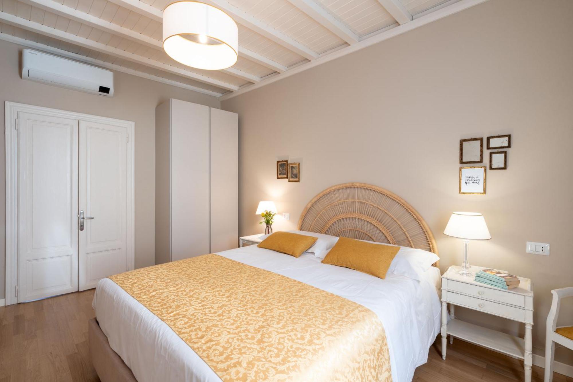 La Farfalla Blu - Boutique Apartment Бергамо Экстерьер фото