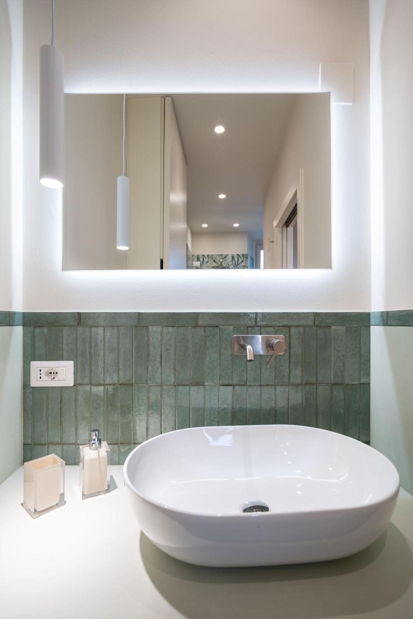 La Farfalla Blu - Boutique Apartment Бергамо Экстерьер фото