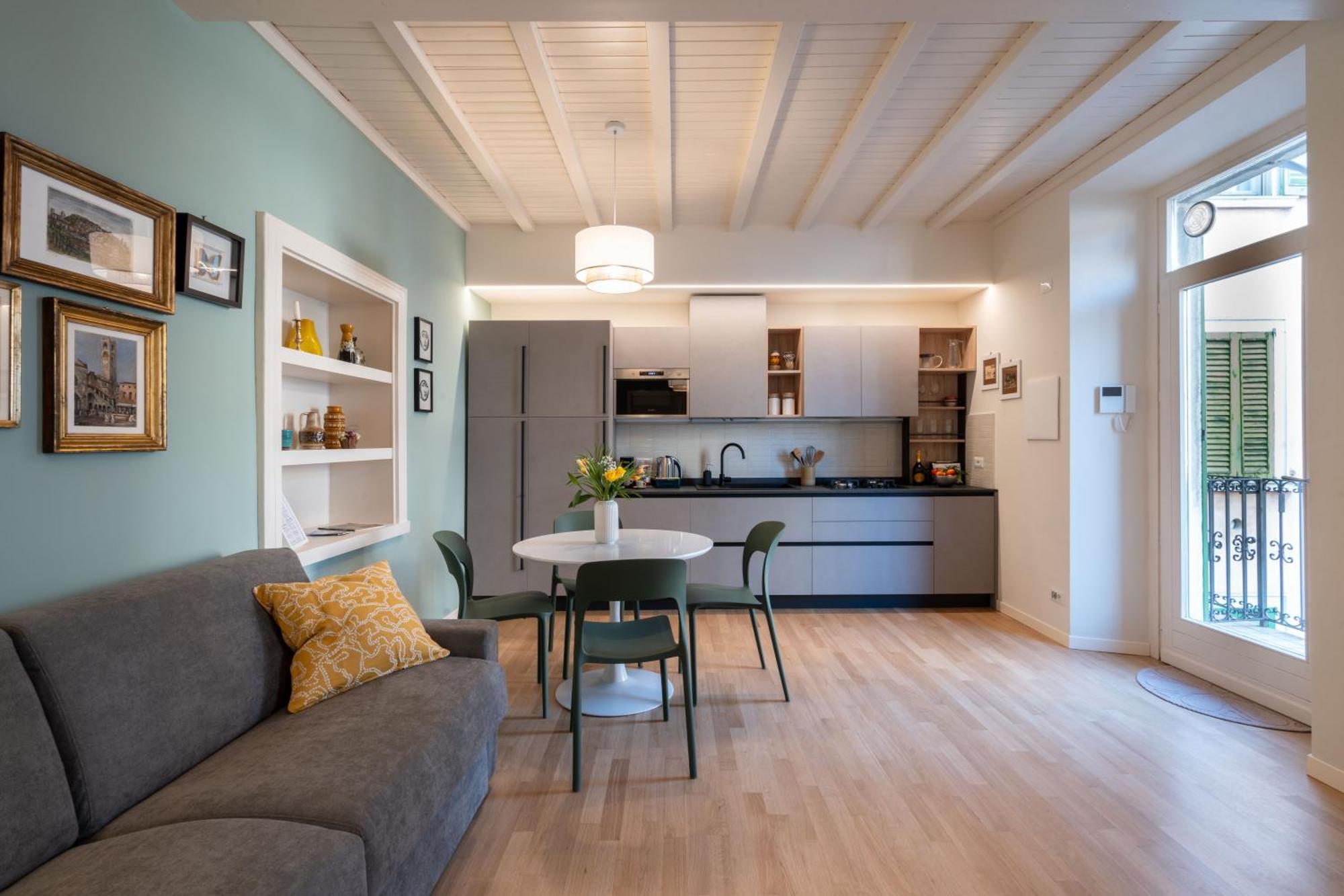 La Farfalla Blu - Boutique Apartment Бергамо Экстерьер фото